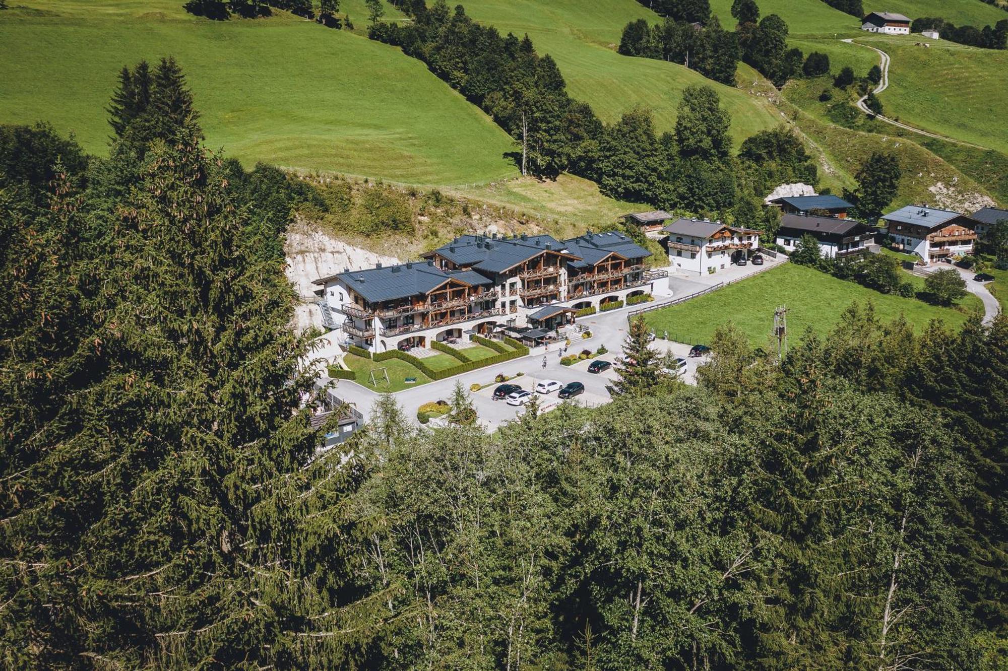 Avenida Mountain Lodges Saalbach Exterior foto